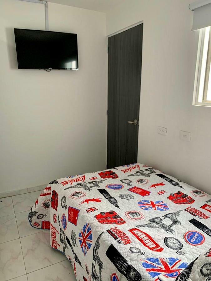 Aloha Hostel โบโกตา ภายนอก รูปภาพ